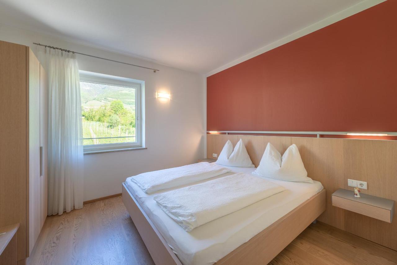 Sandhof Ferienwohnungen Termeno Ngoại thất bức ảnh